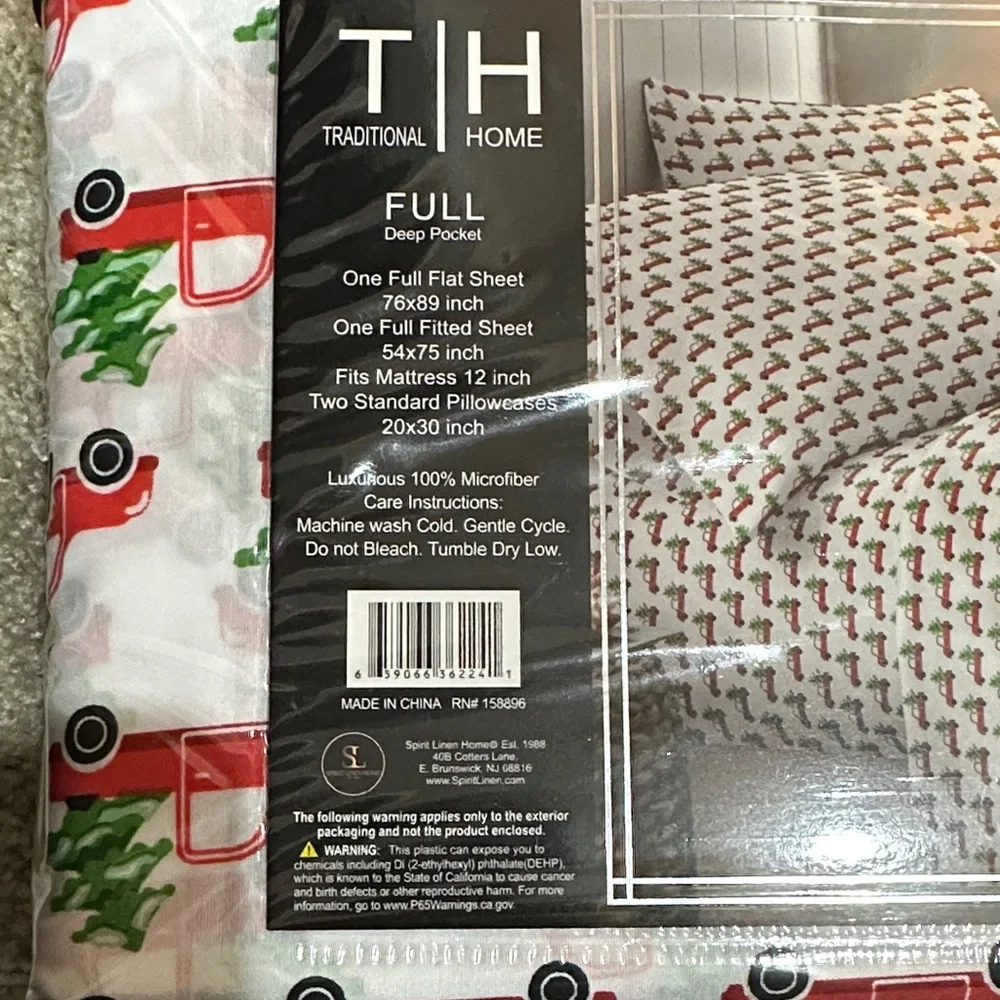 Red and Green Holiday Sheet Set